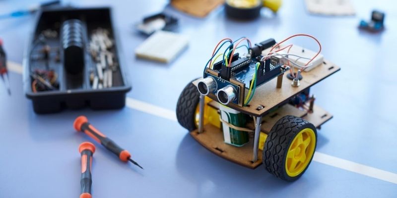 Vector Robot: Full Review, Training & Troubleshooting FAQ